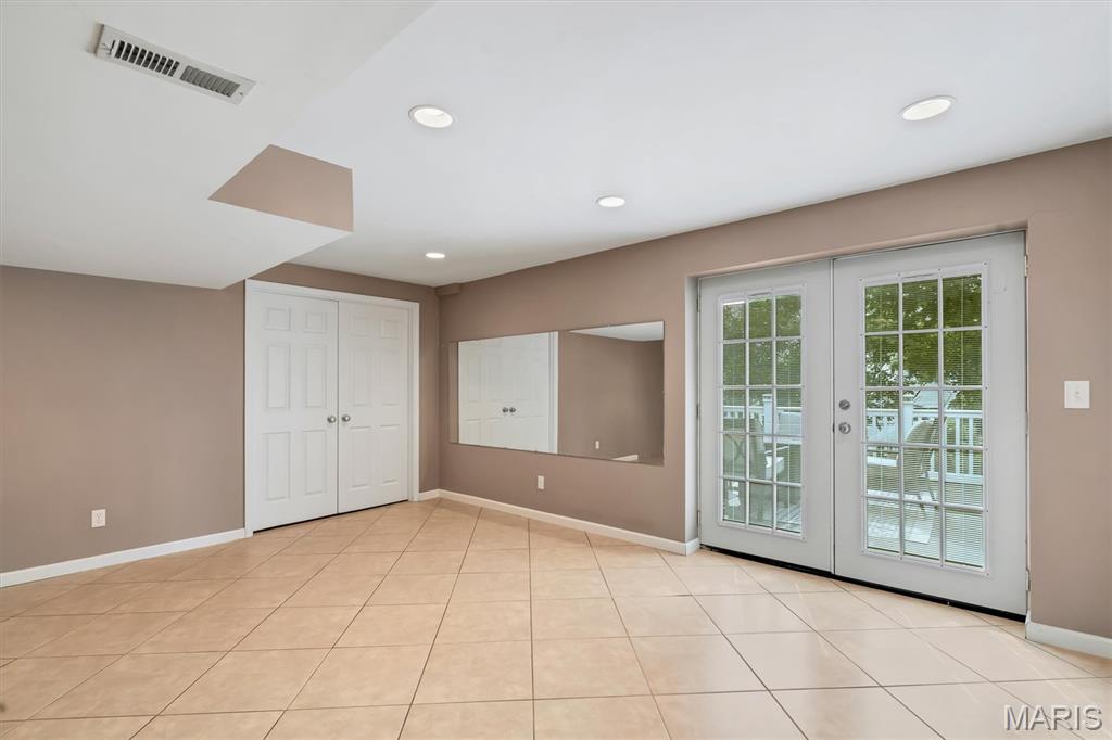 7415 Maple Bridge Court