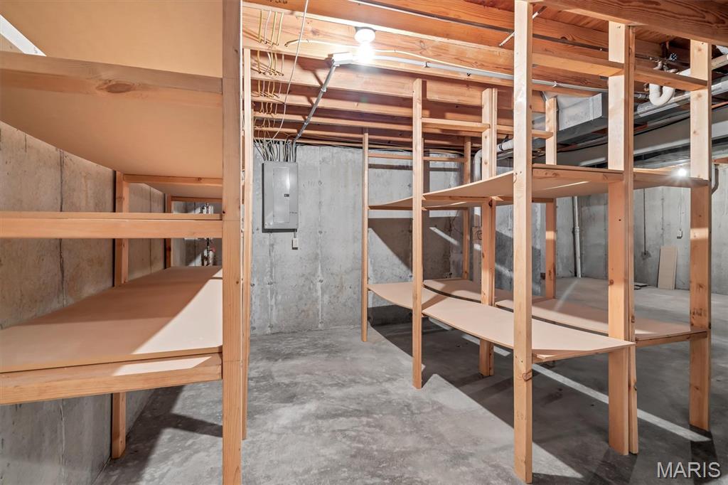 7415 Maple Bridge Court