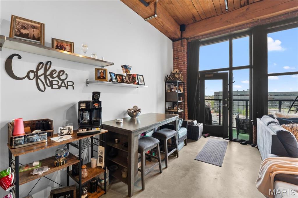 1015 Washington Avenue Unit: 408