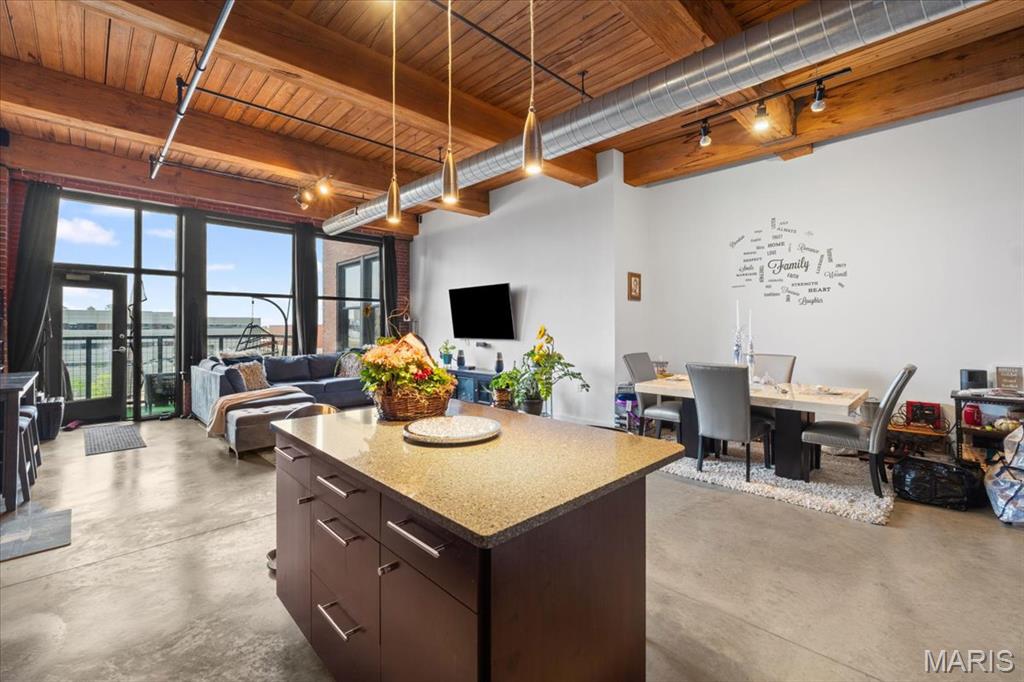 1015 Washington Avenue Unit: 408