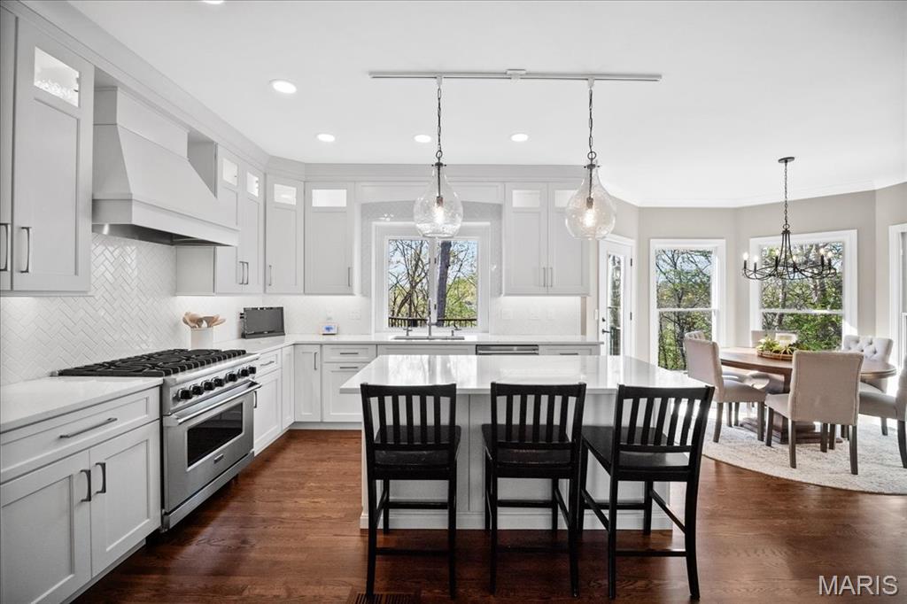 17732 Birch Leaf Court