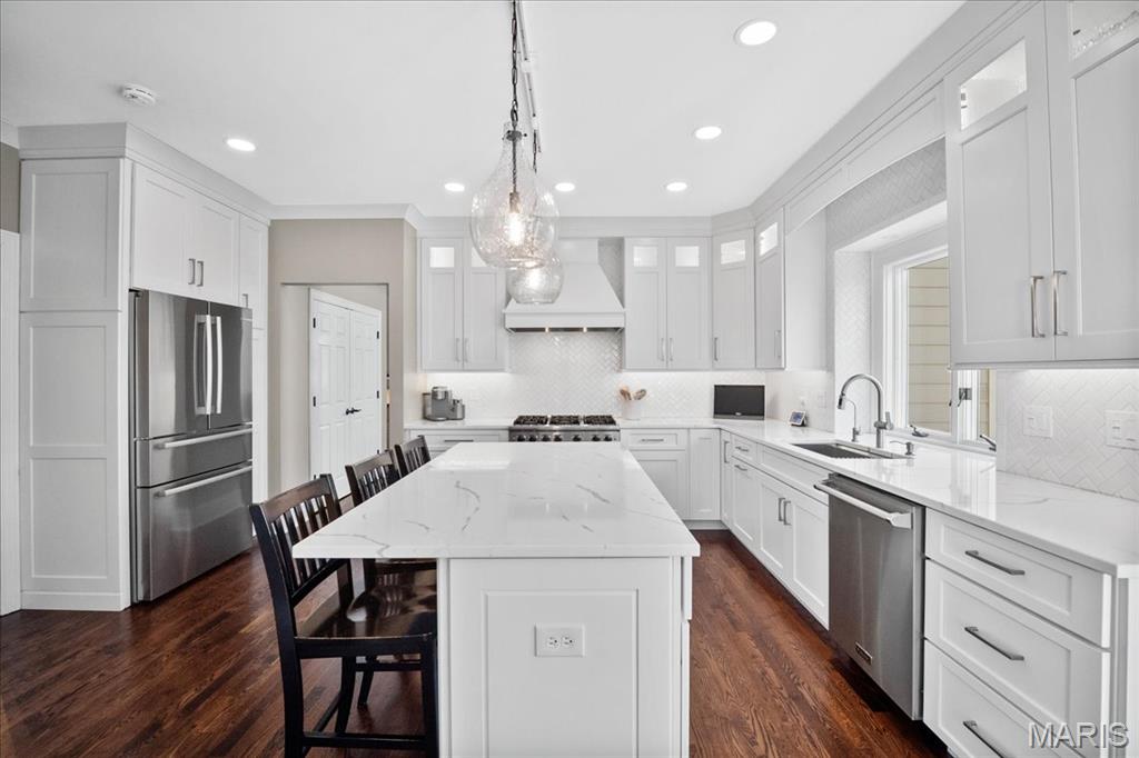 17732 Birch Leaf Court