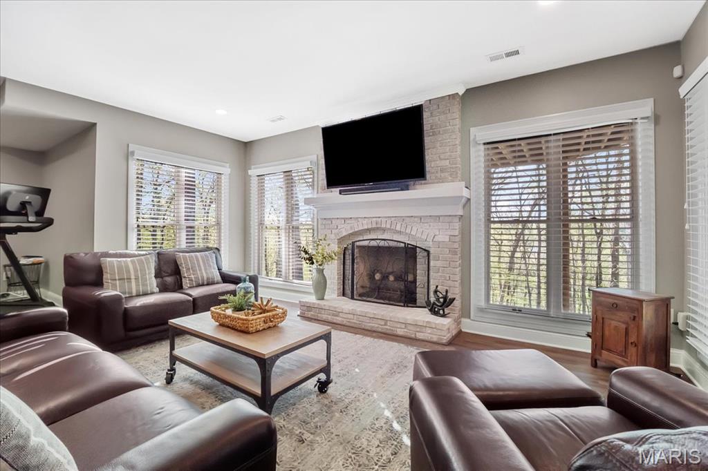 17732 Birch Leaf Court