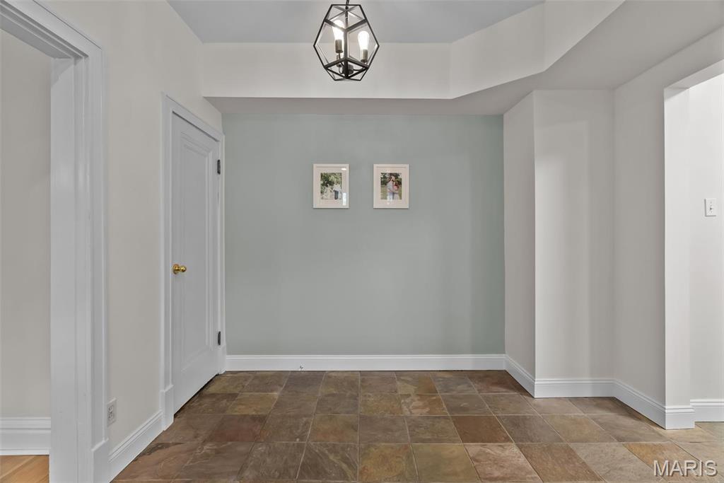 6636 San Bonita Avenue Unit: 2W