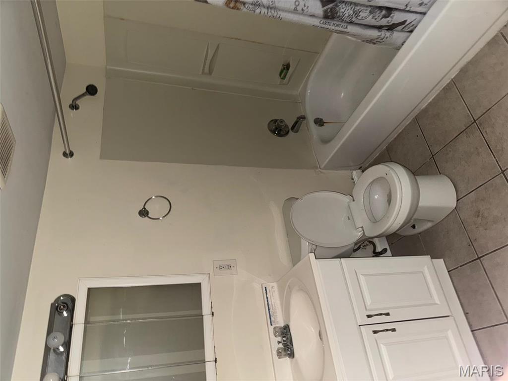 1831 Engelholm Avenue