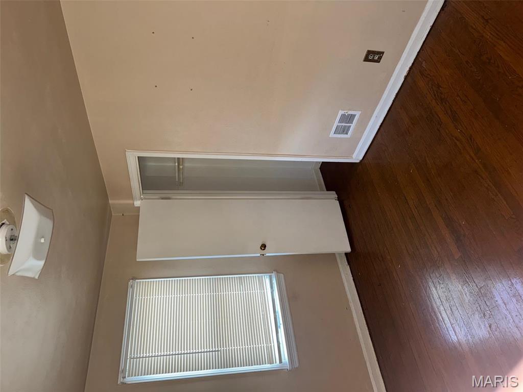 1831 Engelholm Avenue