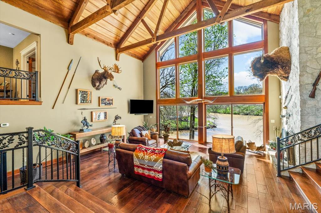 16480 Walnut Rail Road