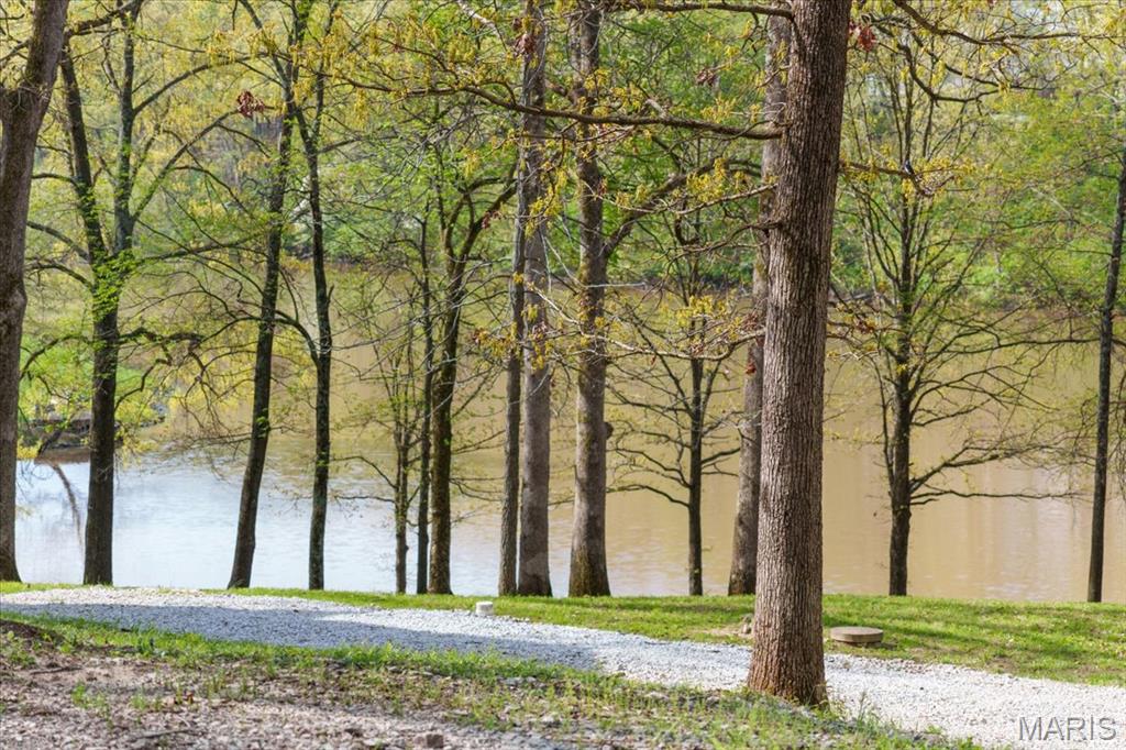 16480 Walnut Rail Road