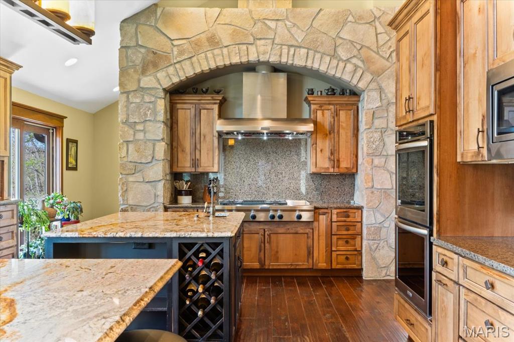 16480 Walnut Rail Road