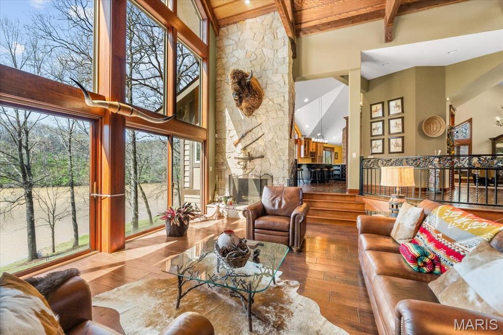 16480 Walnut Rail Road