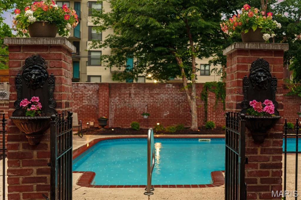 37 Washington Terrace