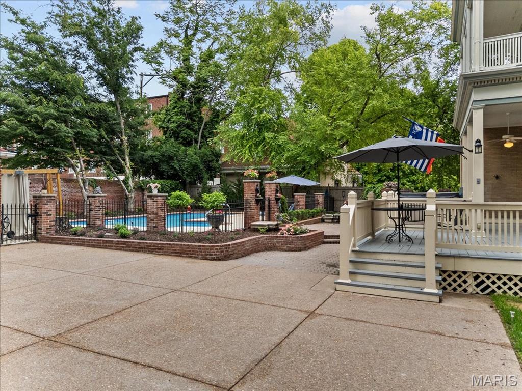 37 Washington Terrace