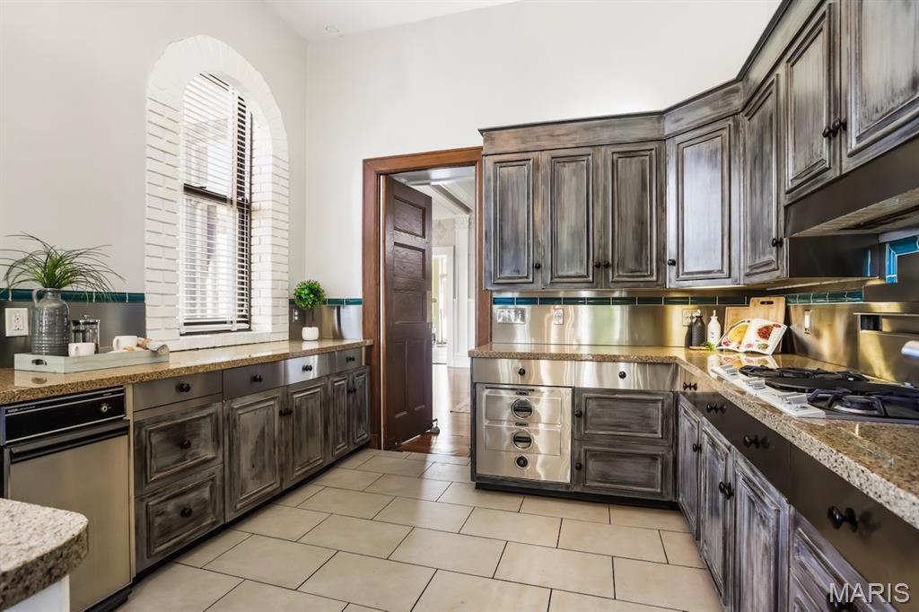 37 Washington Terrace