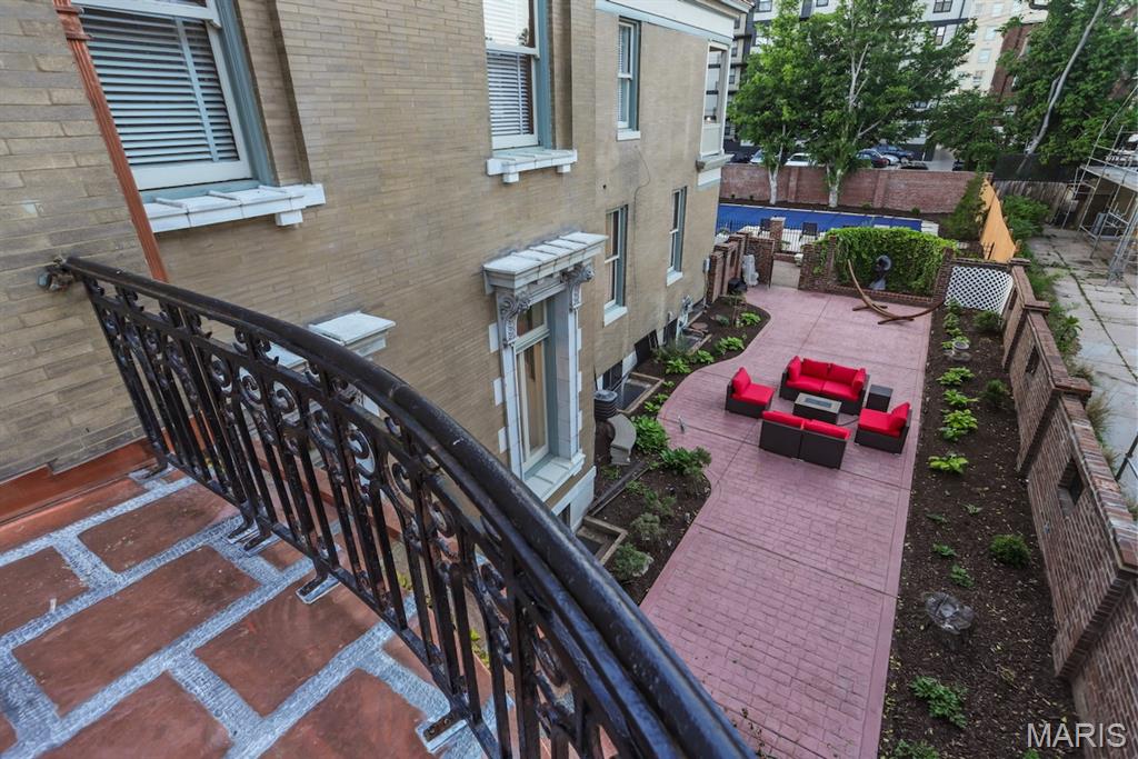 37 Washington Terrace