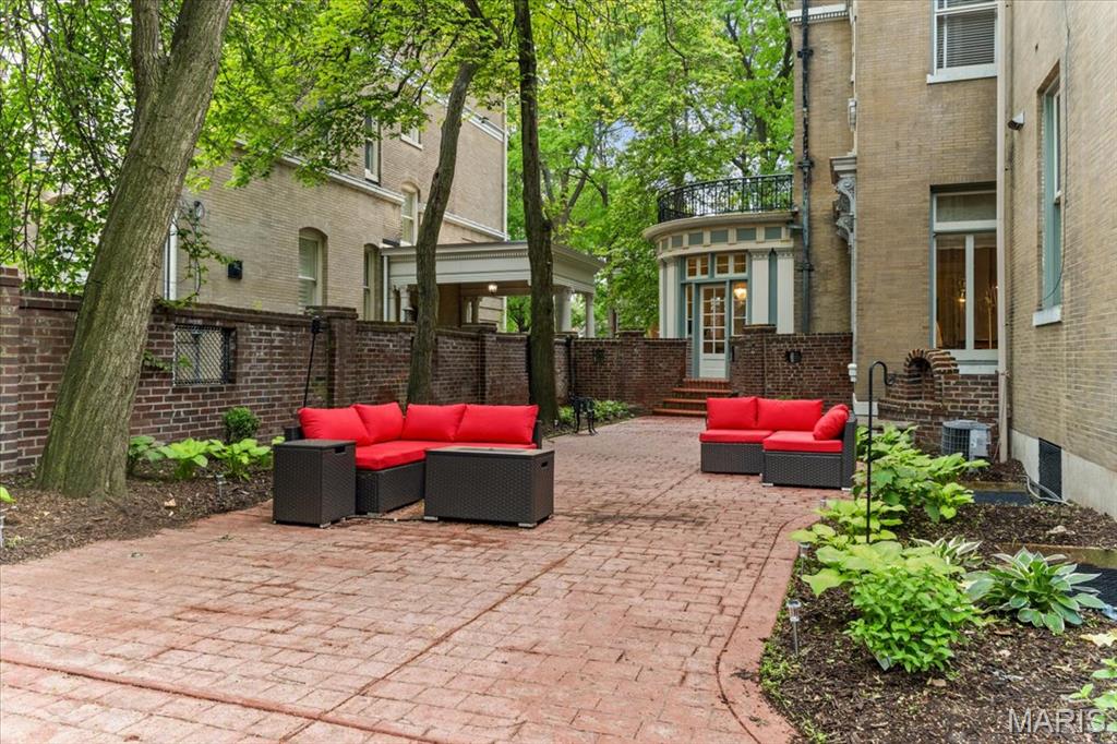 37 Washington Terrace