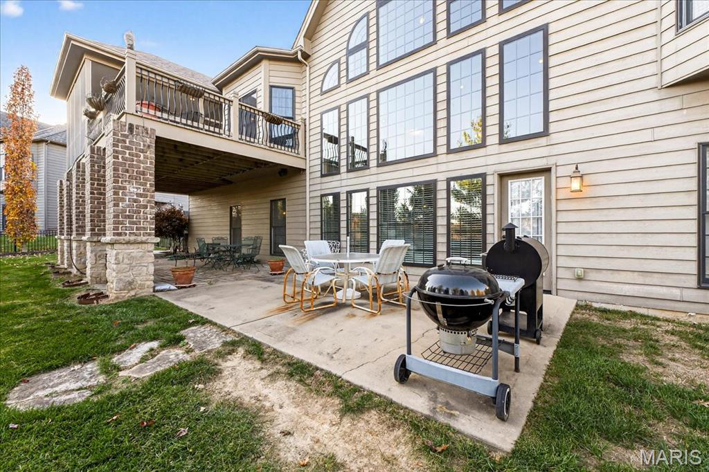 16906 Bottlebrush Court