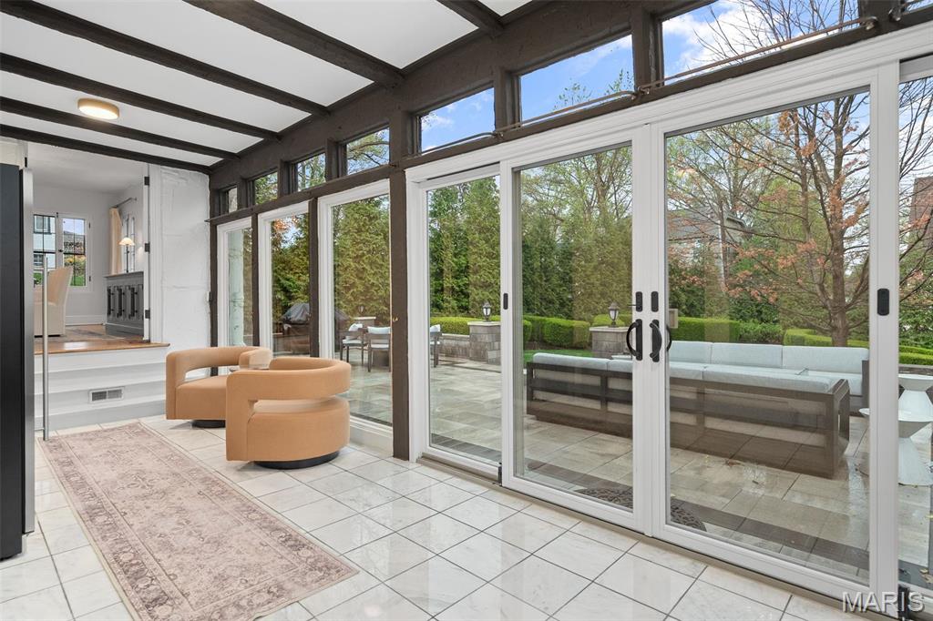 2 Northcote Road
