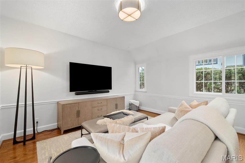 2 Northcote Road