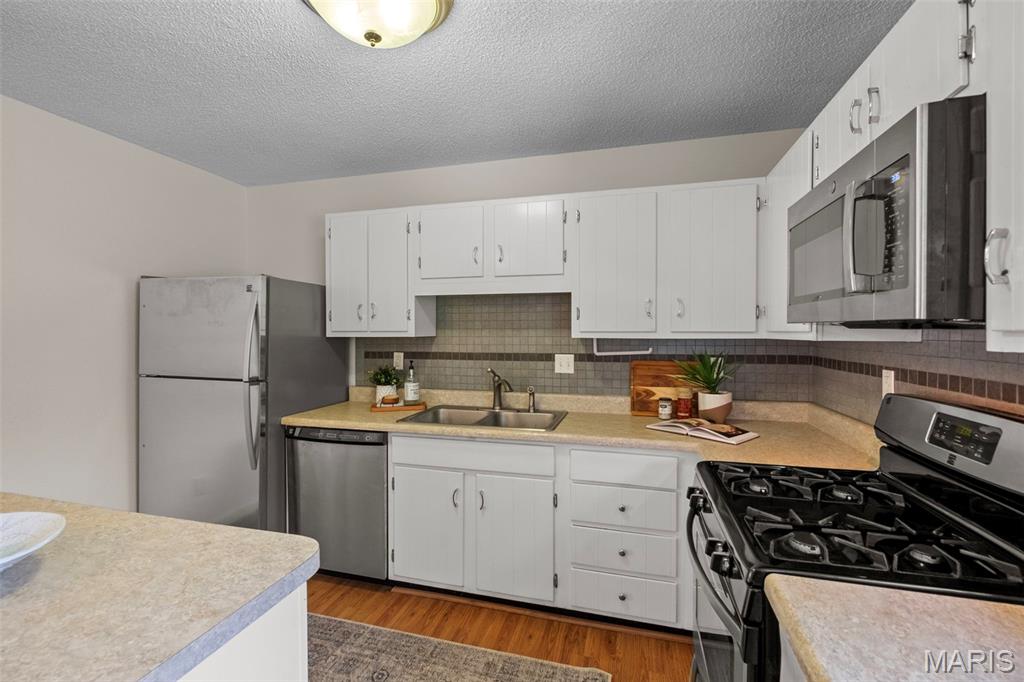 3511 Hidden Stone Court