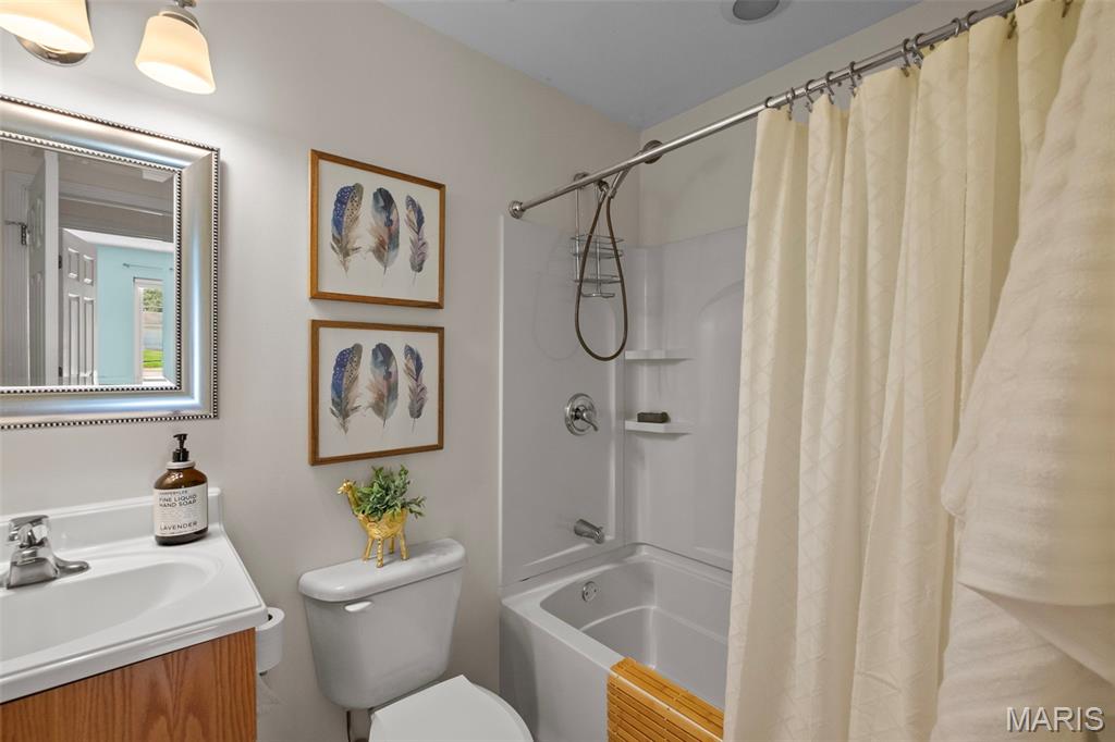 3511 Hidden Stone Court