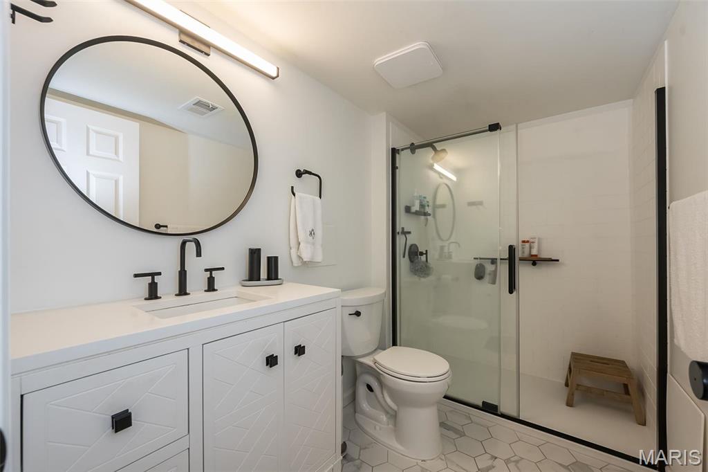 950 E East Rue De La Banque Unit: 118