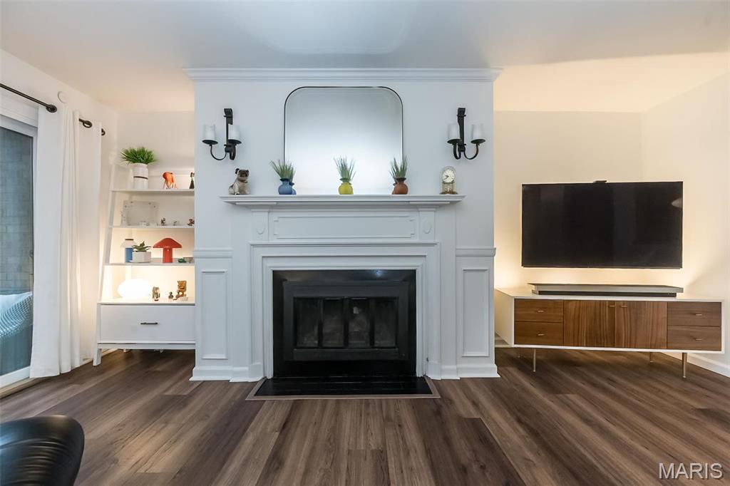 950 E East Rue De La Banque Unit: 118