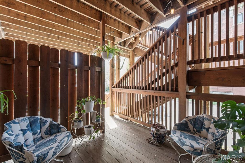 2056 Lafayette Avenue Unit: 1W