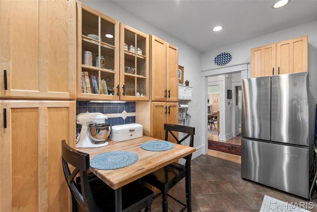 2056 Lafayette Avenue Unit: 1W