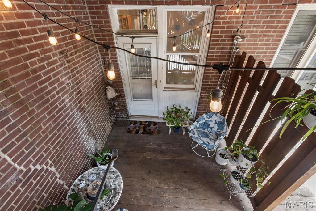 2056 Lafayette Avenue Unit: 1W