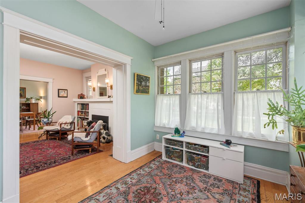 2056 Lafayette Avenue Unit: 1W