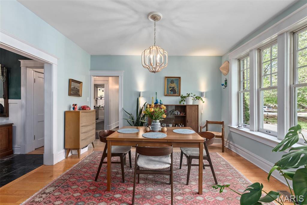 2056 Lafayette Avenue Unit: 1W