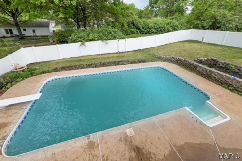 6828 Finchdale Court