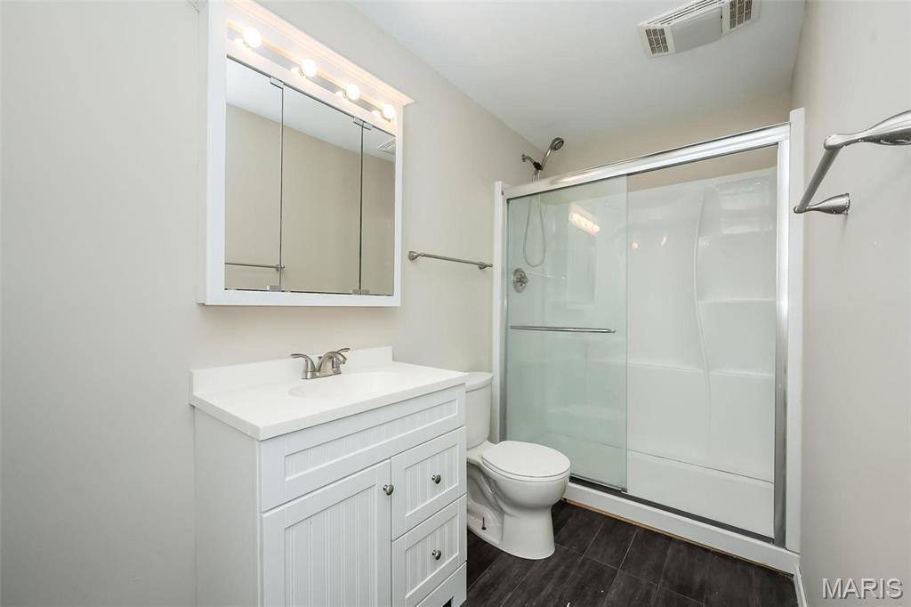 6828 Finchdale Court