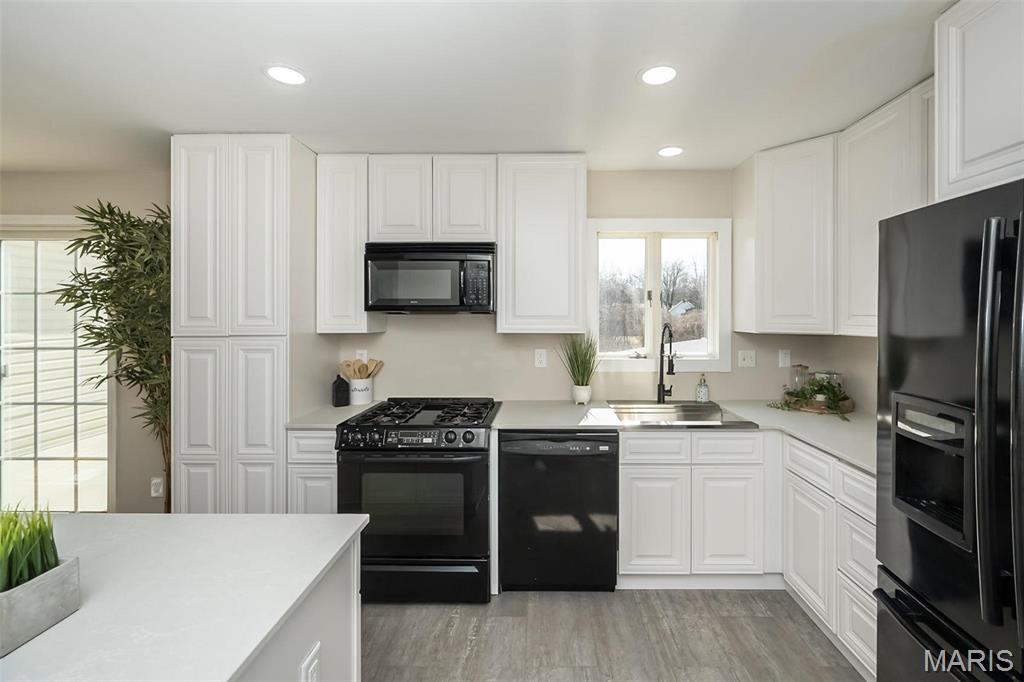 6828 Finchdale Court