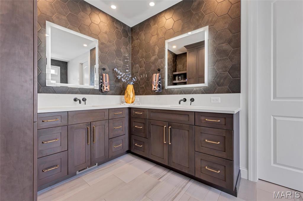 11709 Claychester Drive