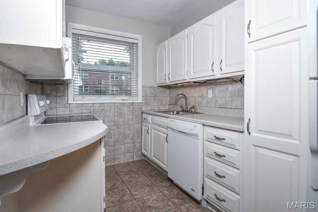 8111 Roxburgh Drive Unit: 1SE