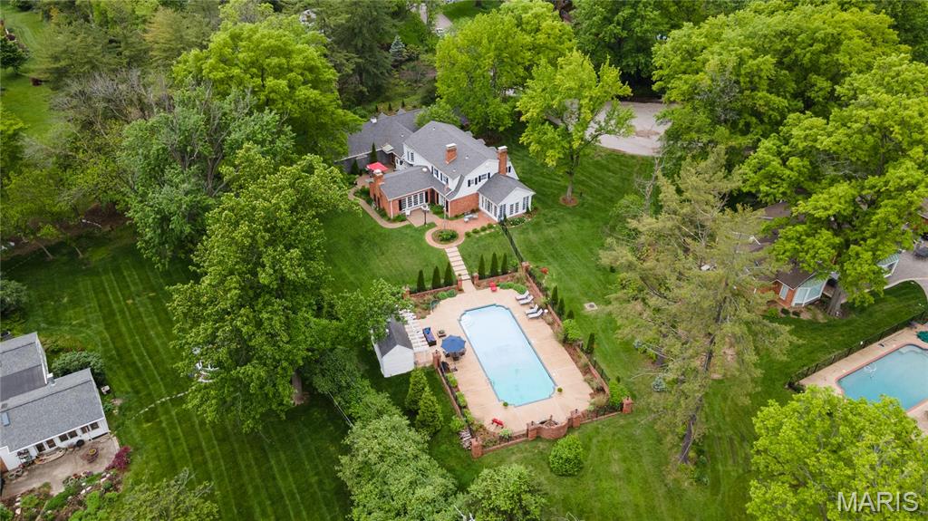 410 Steeplechase Lane