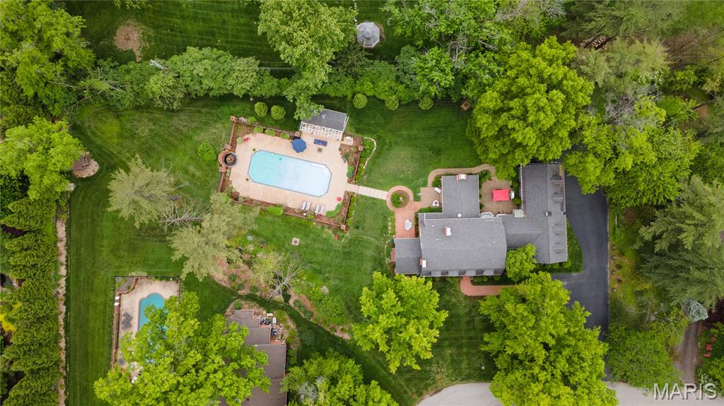 410 Steeplechase Lane