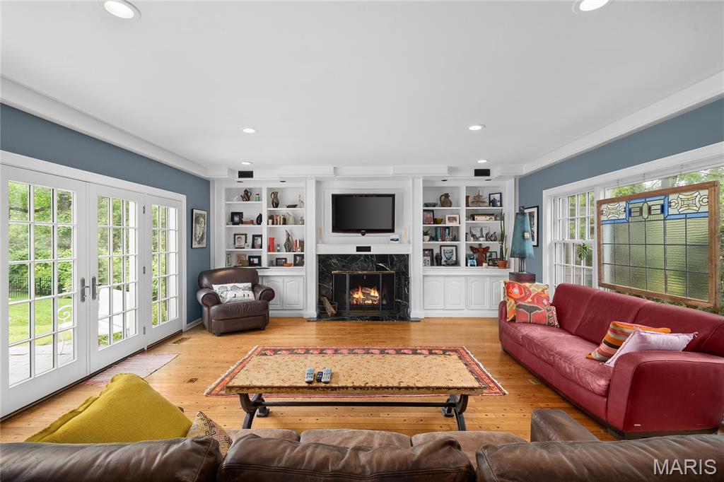 410 Steeplechase Lane