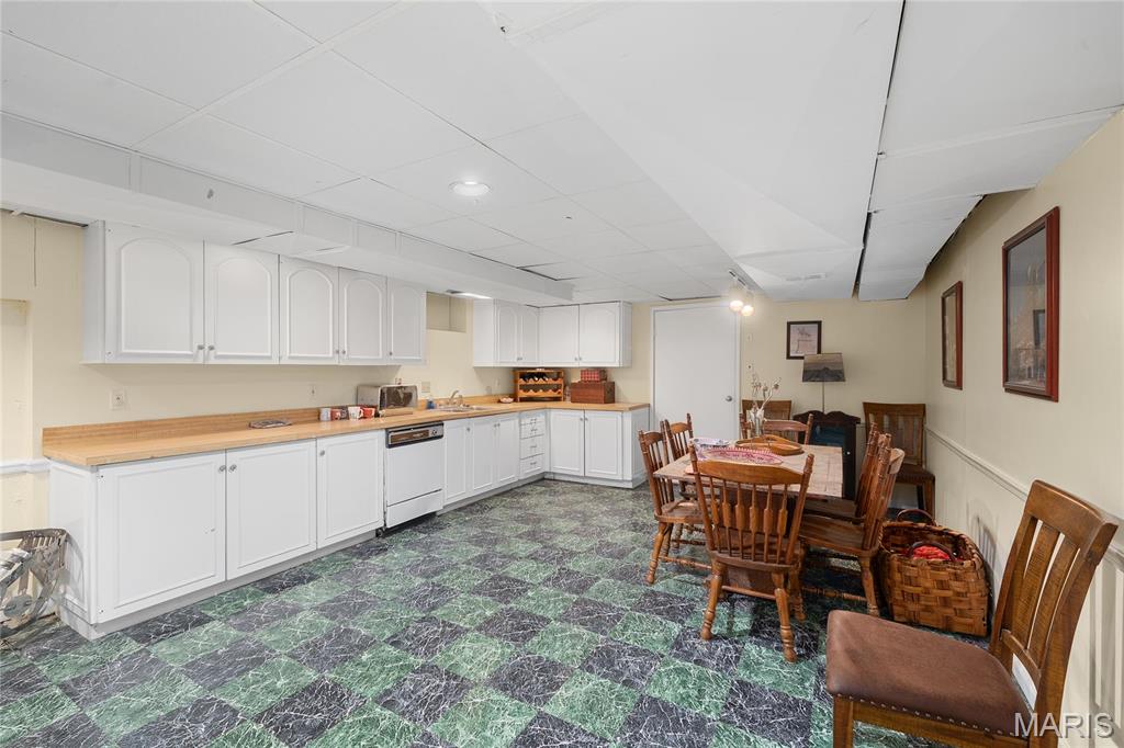 410 Steeplechase Lane