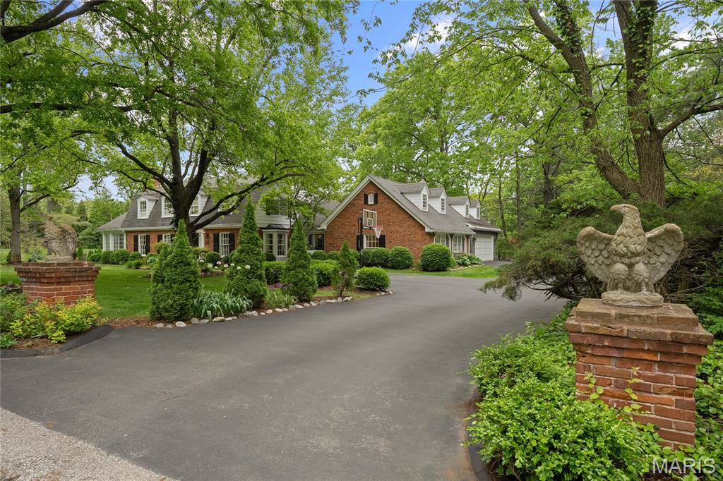410 Steeplechase Lane