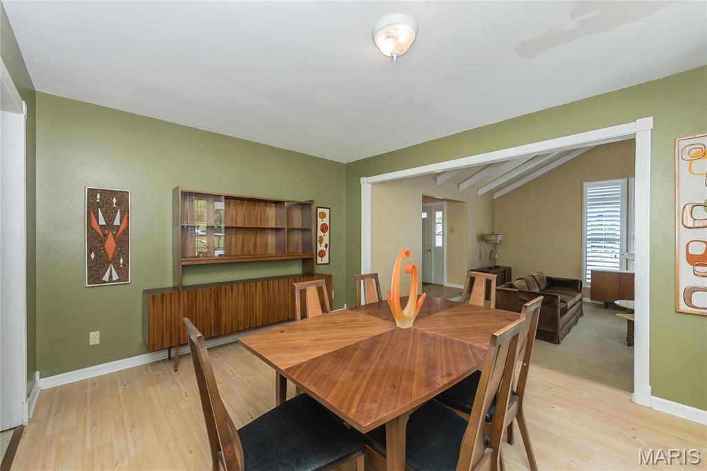 293 Oakleigh Woods Drive