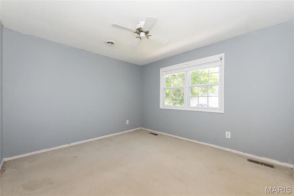 293 Oakleigh Woods Drive