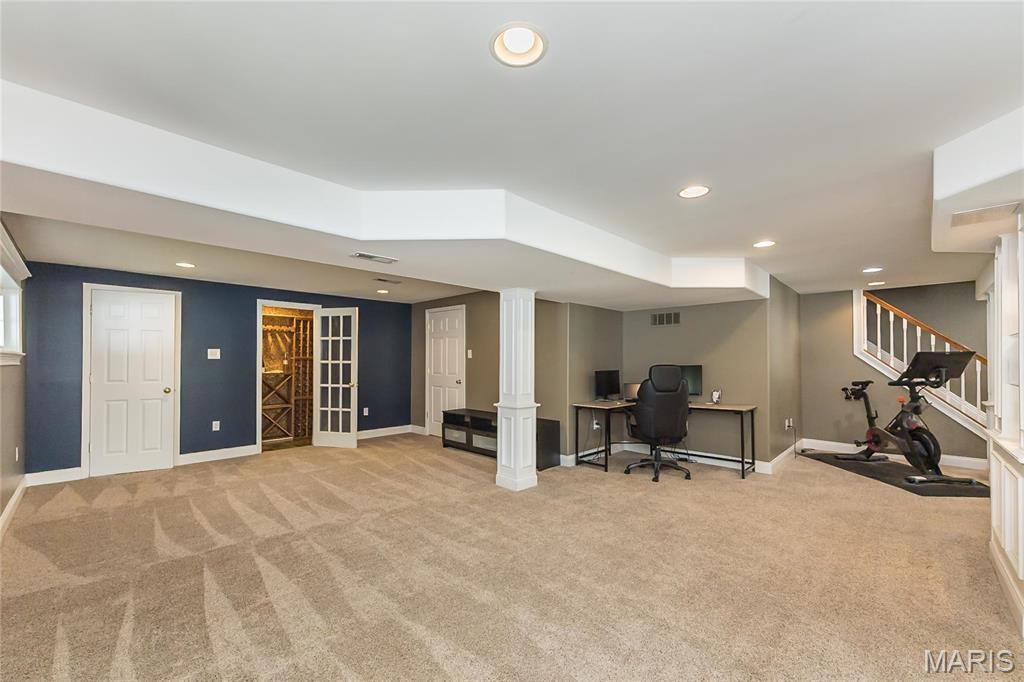 293 Oakleigh Woods Drive