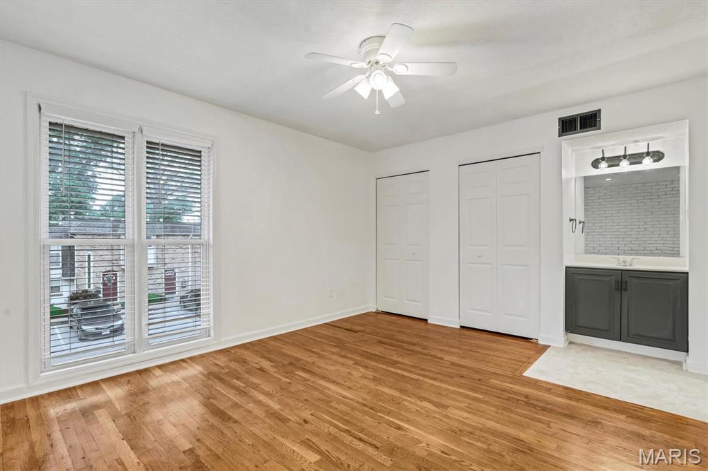 1145 Rue La Ville Unit: 1145