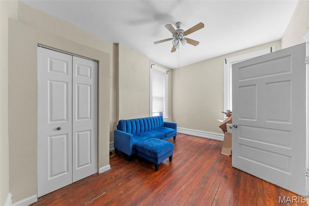 3012 Cherokee Street