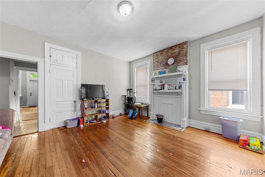 3012 Cherokee Street