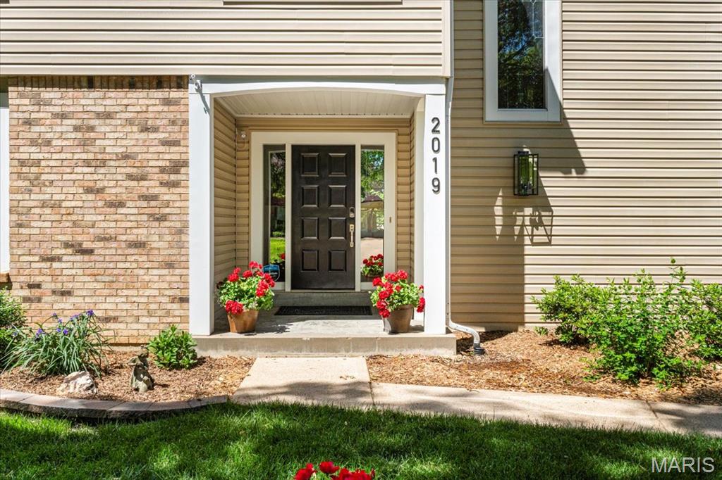 2019 Meadowbrook Way Drive