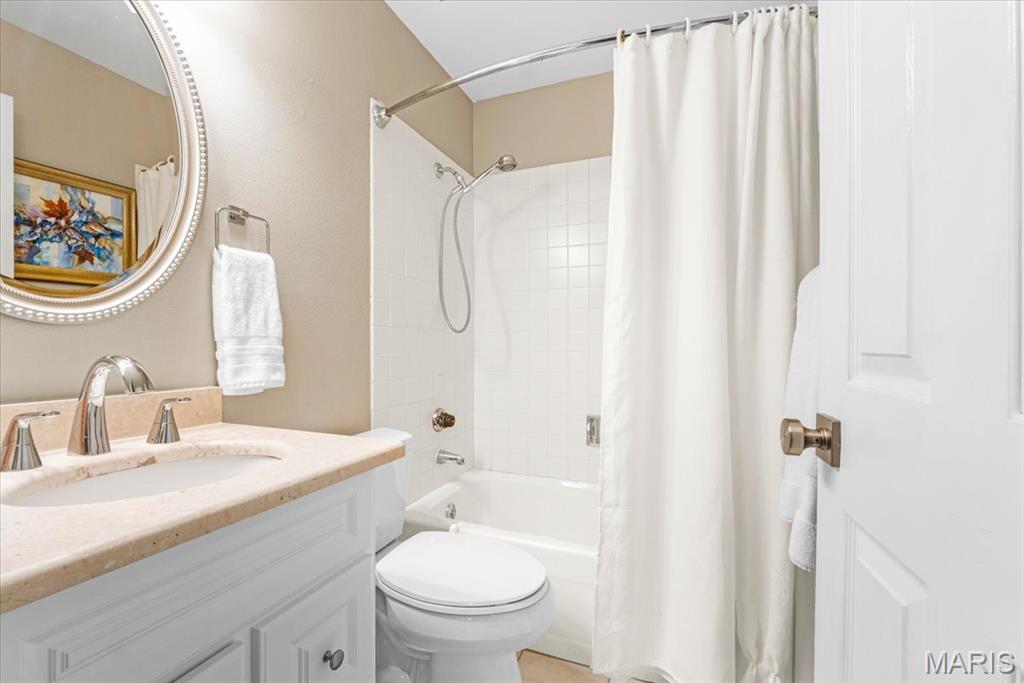 2019 Meadowbrook Way Drive