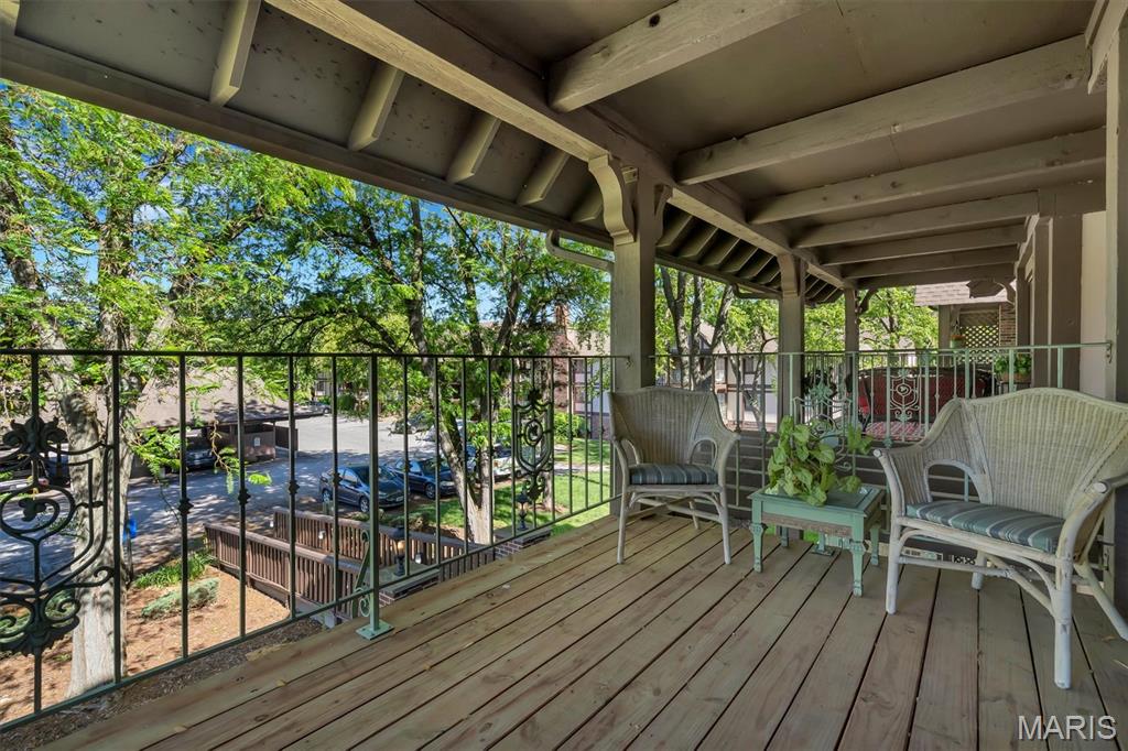 1430 Heritage Landing Unit: 306